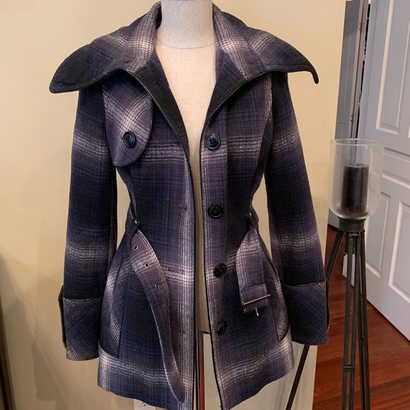 Blue wool pea coat with belted waist - Picture 5 of 7